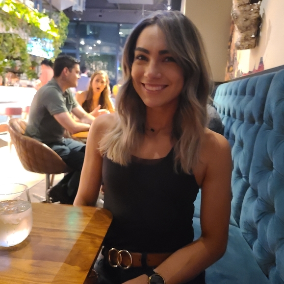 Meet your Posher, Stacey - Picture 1 of 1